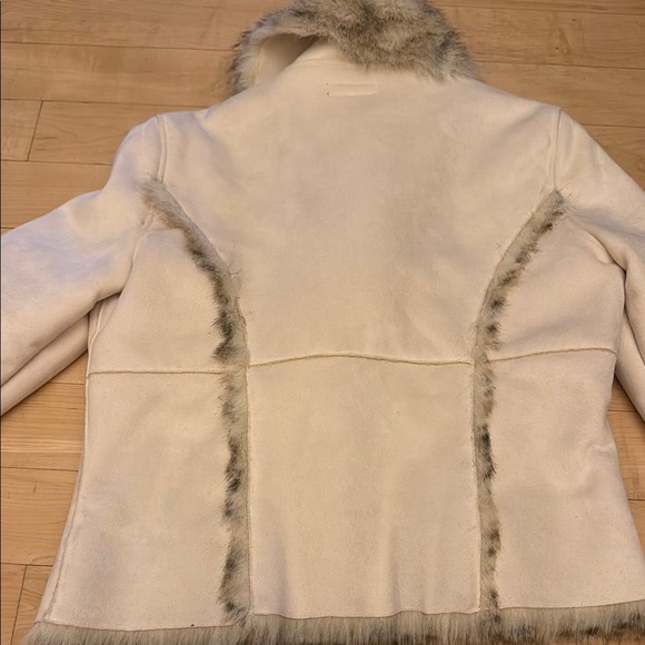 Bebe Cream Leather Jacket with Faux Fur Trim Size Large - Picture 7 of 7